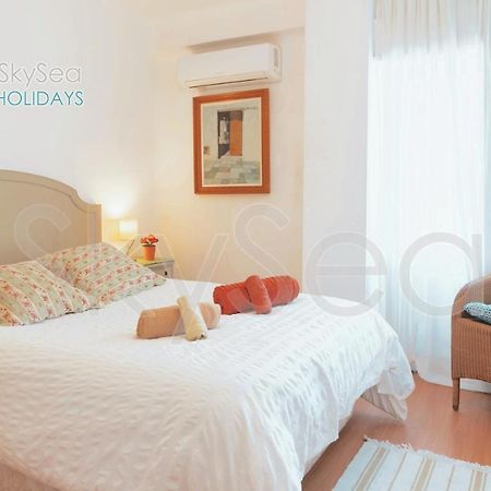 Skysea Holidays Malaga Bailen Apartment Bagian luar foto
