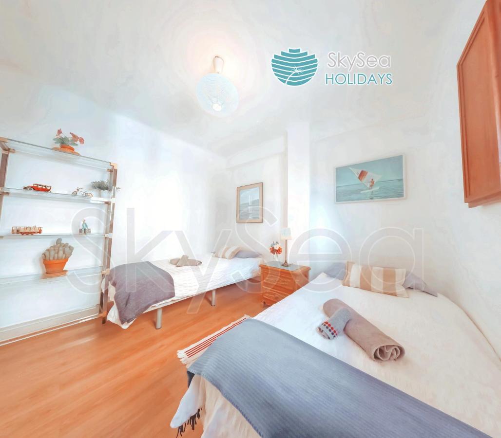 Skysea Holidays Malaga Bailen Apartment Bagian luar foto