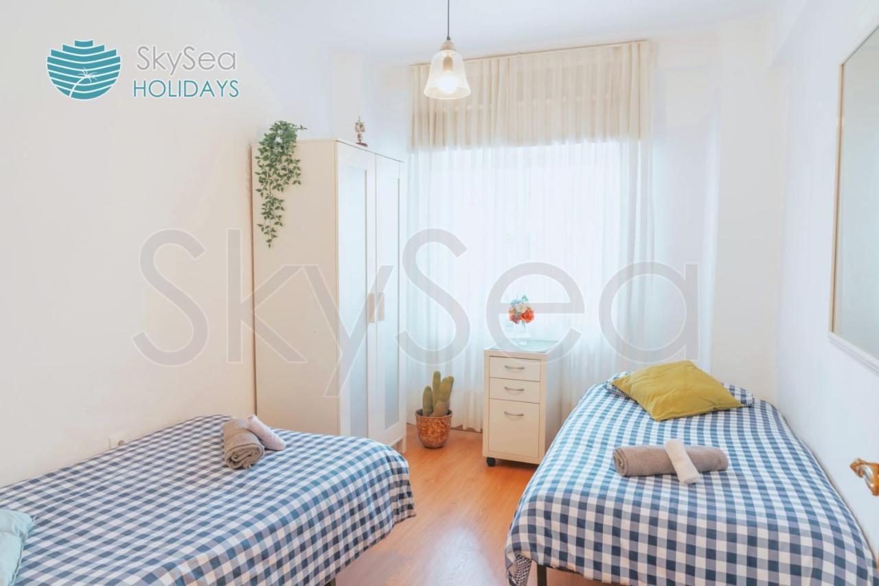Skysea Holidays Malaga Bailen Apartment Bagian luar foto